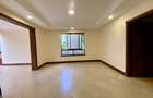 5 Bed Townhouse with En Suite in Spring Valley - 13