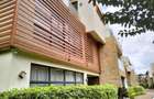 4 Bed Townhouse with En Suite at Lavington - 2