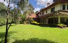 5 Bed Villa with En Suite in Rosslyn - 3