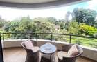 4 Bed Apartment with Swimming Pool in Riverside - 1