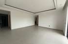 3 Bed Apartment with En Suite in Brookside - 13