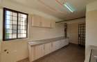 3 Bed Apartment with En Suite in Parklands - 11