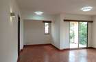 4 Bed Apartment with En Suite in Parklands - 7