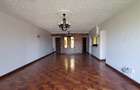 Serviced 3 Bed Apartment with En Suite in Kilimani - 9
