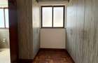 5 Bed Townhouse with En Suite in Lavington - 6