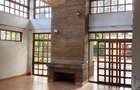 4 Bed House with En Suite in Runda - 1