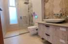 4 Bed Apartment with En Suite at City Park Drive - 18