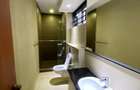 5 Bed Villa with En Suite in Spring Valley - 13