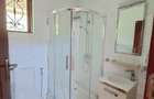 5 Bed Townhouse with En Suite at Othaya Road - 20