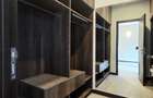 3 Bed Apartment with En Suite at Riverside Drive - 17
