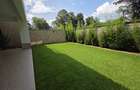 5 Bed Townhouse with En Suite in Kyuna - 20