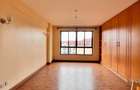 3 Bed Apartment with En Suite in Kilimani - 13