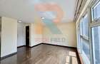 3 Bed Apartment with En Suite in Riverside - 15