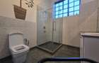 5 Bed House with En Suite in Nyari - 15