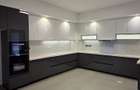 3 Bed Apartment with En Suite in Parklands - 20