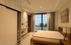 4 Bed Apartment with En Suite in Spring Valley - 6