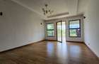4 Bed House with En Suite in Runda - 14