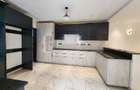 5 Bed Townhouse with En Suite at Lavington - 6