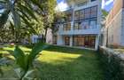 6 Bed Townhouse with En Suite at Peponi Rd - 2