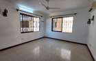 4 Bed Apartment with En Suite at Kaunda Avenue - 7