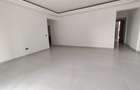 3 Bed Apartment with En Suite at Brookside Drive - 2