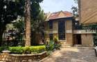 6 Bed Townhouse with En Suite in Lavington - 16