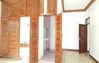 3 Bed Apartment with En Suite at Links - 5