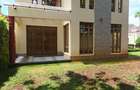 5 Bed Townhouse with En Suite at Lavington - 5
