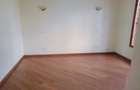 5 Bed Townhouse with En Suite at Westlands - 9