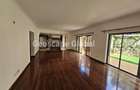 5 Bed Townhouse with En Suite in Lavington - 5