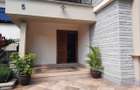 5 Bed Townhouse with En Suite in Lavington - 13