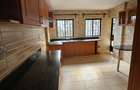 3 Bed Apartment with En Suite at Lavington - 6