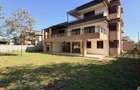 6 Bed Townhouse with En Suite in Karen - 1