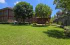 5 Bed House with En Suite in Runda - 2