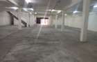 20,000 ft² Warehouse with Parking in Industrial Area - 9