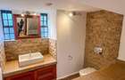 4 Bed Townhouse with En Suite in Spring Valley - 14