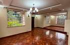 5 Bed Townhouse with En Suite in Lavington - 3