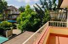 5 Bed Townhouse with En Suite at Lavington - 12