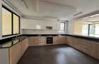 5 Bed Townhouse with En Suite at Convent Drive - 4