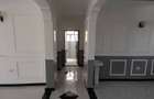 5 Bed Townhouse with En Suite in Lavington - 8