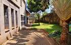 5 Bed Townhouse with En Suite at Lavington - 20