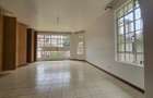4 Bed House with En Suite in Spring Valley - 5