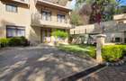5 Bed Townhouse with En Suite in Lavington - 1