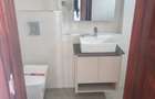 3 Bed Apartment with En Suite in Parklands - 11