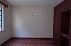 3 Bed Apartment with Swimming Pool in Kilimani - 12
