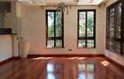 6 Bed Townhouse with En Suite at Lavington Green - 10