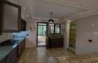5 Bed Townhouse with En Suite at Muthangari Drive - 7