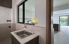 2 Bed Apartment in Brookside - 6
