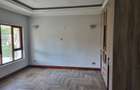 4 Bed House with En Suite in Thika Road - 8