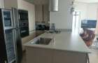 Serviced 2 Bed Apartment with En Suite in Rhapta Road - 5